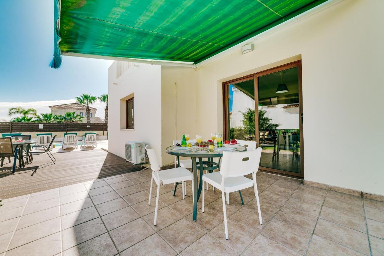 Villa Michelle - 3 Bed With Private Pool And Gardens Agia Napa
